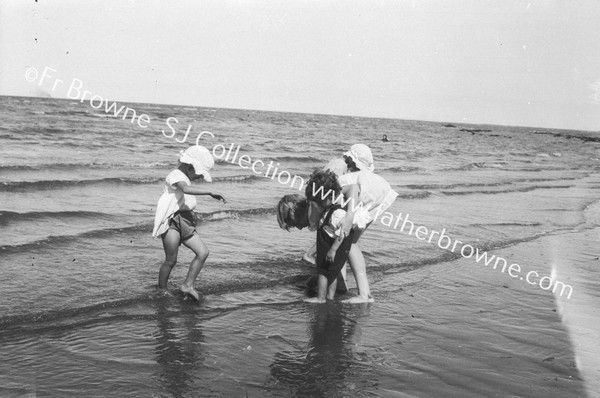 CHILDREN ON BEACH